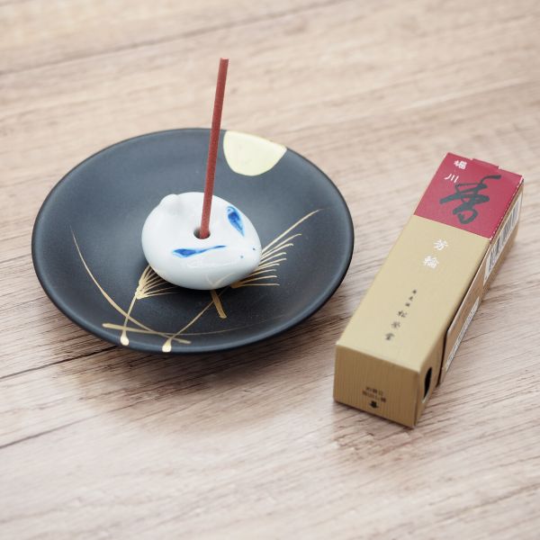 日本製 手作線香座 | 金彩芒草和兔兔
