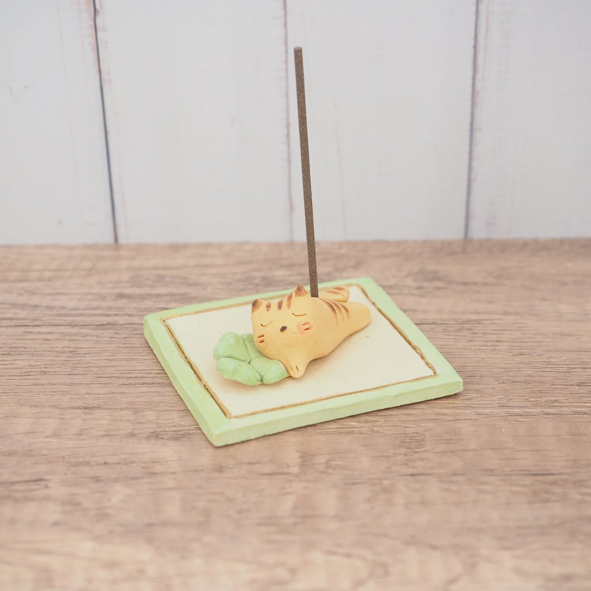 日本製 手作線香座 | 四葉草與貓